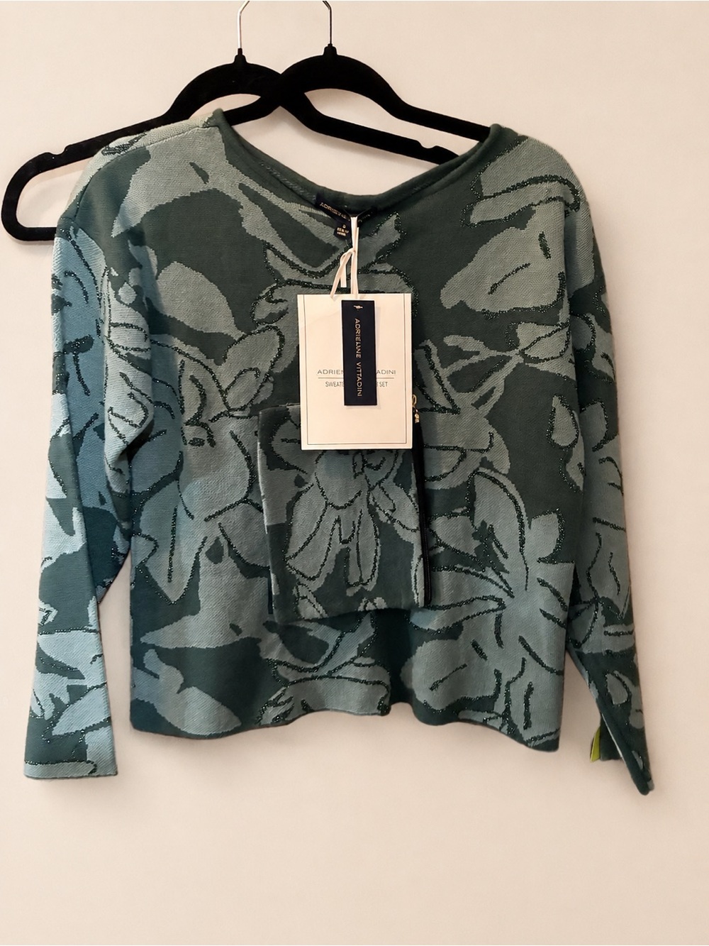 Adrienne Vittadini Floral Sparkle Sweater & Wristlet Set Green NWT Size S
